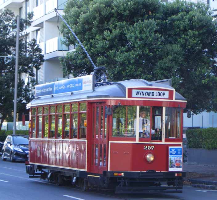 Auckland tram 257